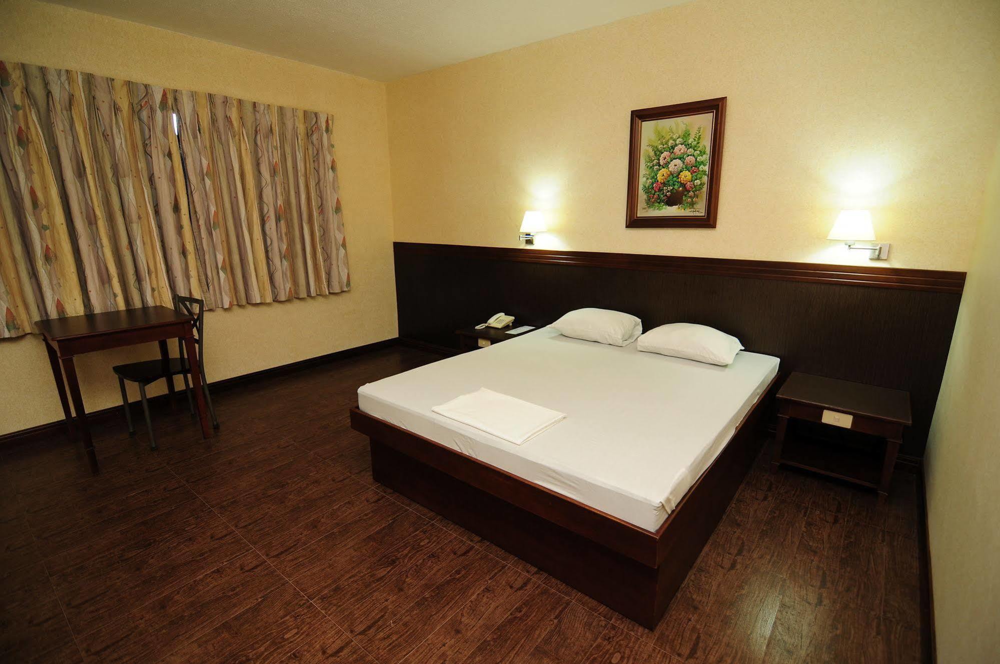 לגאזפי Neuhaus Inn מראה חיצוני תמונה